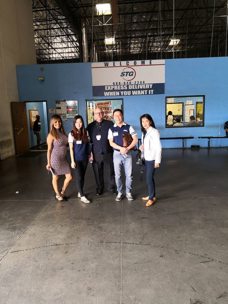 คณะผู้บริหาร NCL USA เยี่ยมชม STG Warehouse หนึ่งใน warehouse ที่ใหญ่ที่สุดใน USA