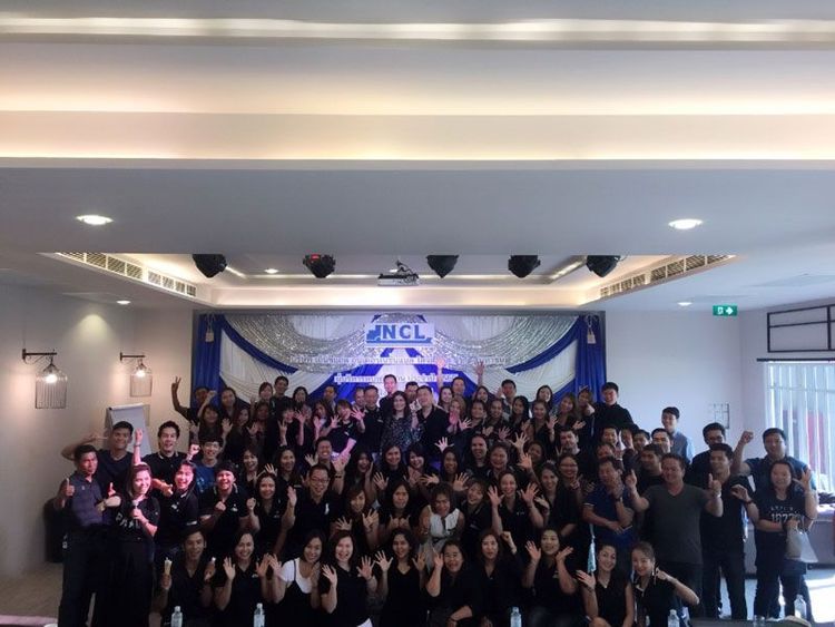 ผู้บริหารพบพนักงานประจำปี 2560
